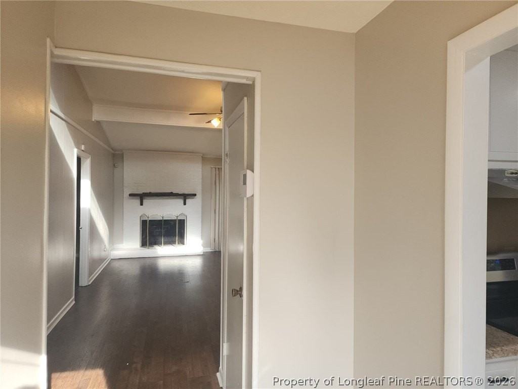 105 Alexander Ln - Photo 3 of 20