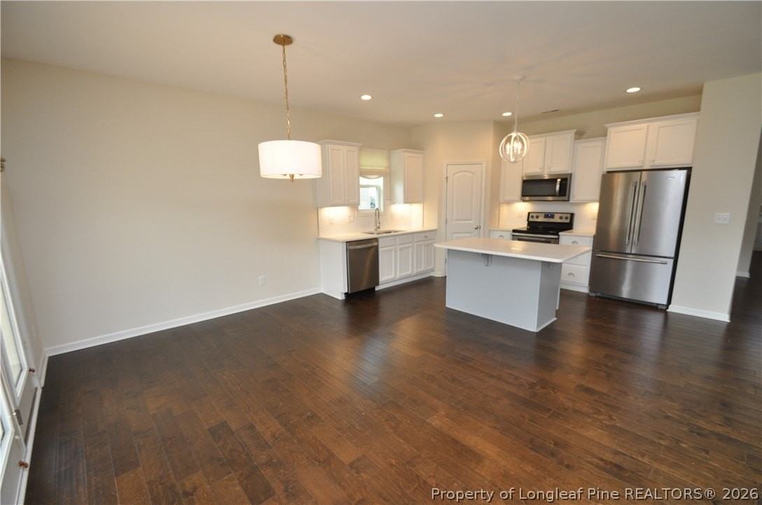 84 Fairview St - Photo 7 of 49