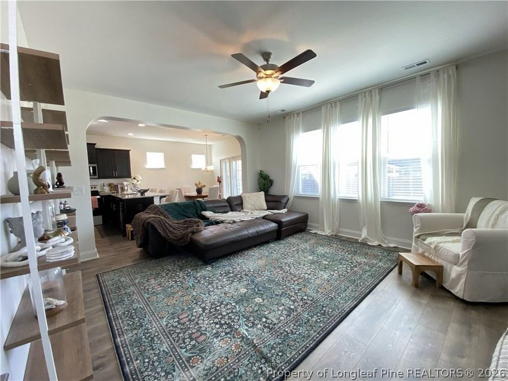 140 Verdmont Dr - Photo 4 of 20