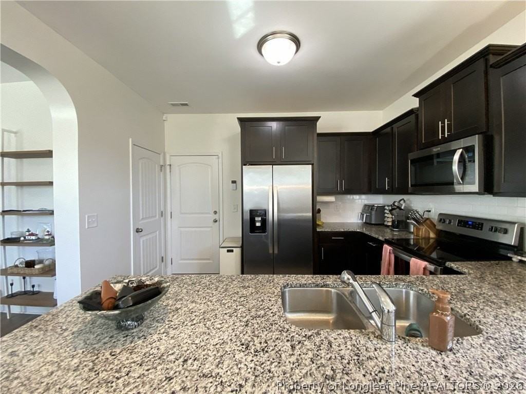 140 Verdmont Dr - Photo 7 of 20