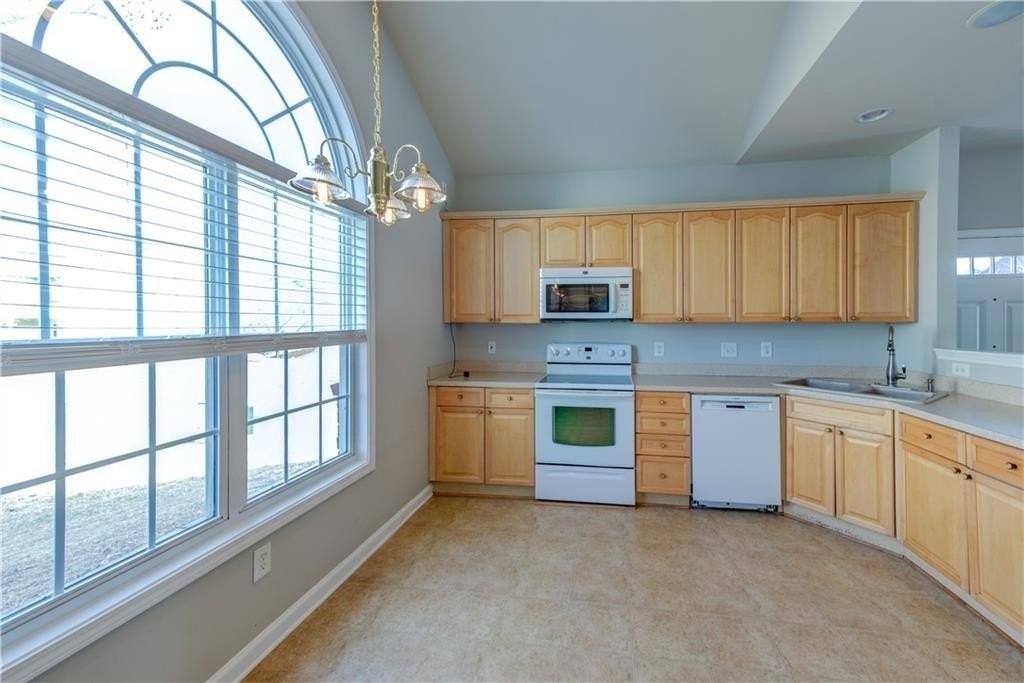 2419 Millbank Ct - Photo 7 of 13