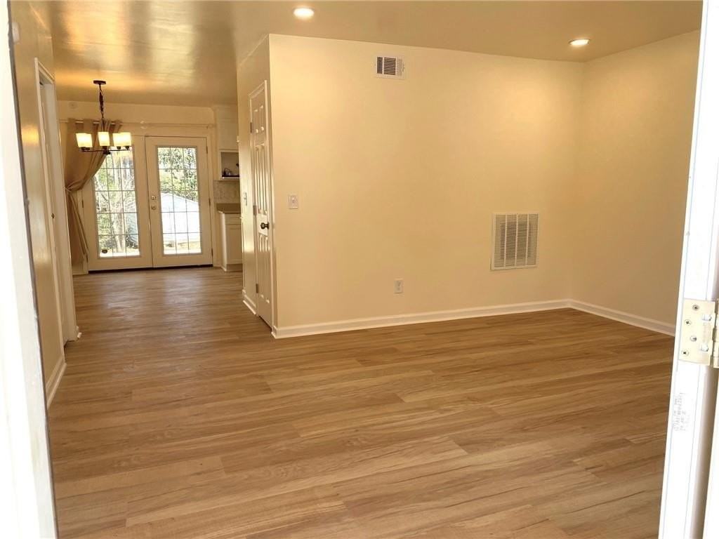 2264 Salt Springs Pl - Photo 4 of 40