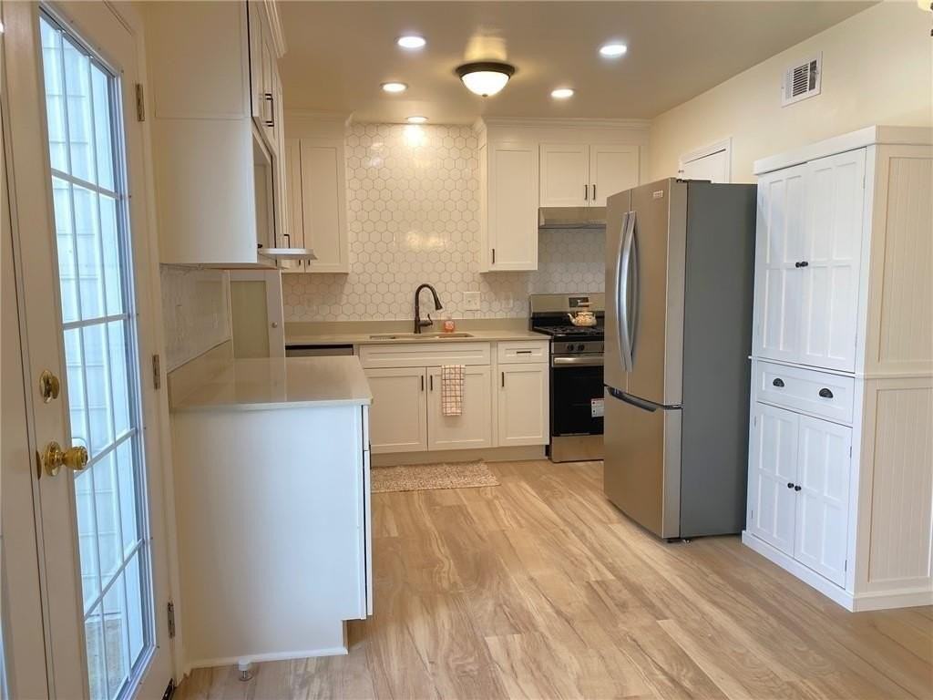 2264 Salt Springs Pl - Photo 6 of 40