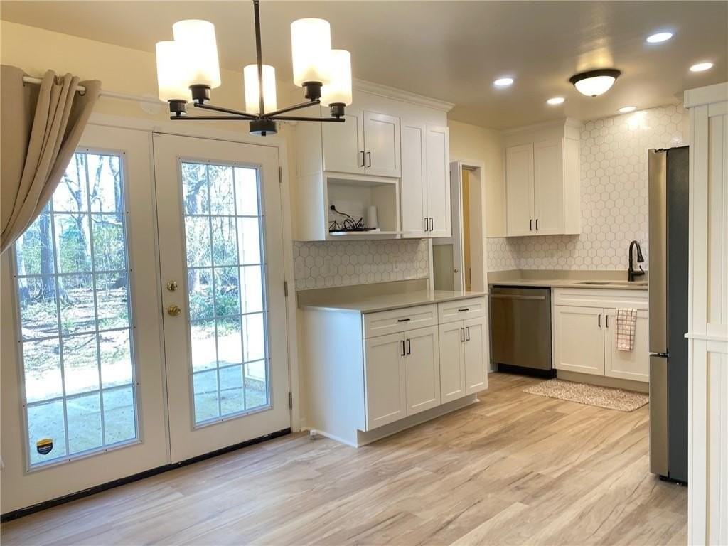 2264 Salt Springs Pl - Photo 7 of 40