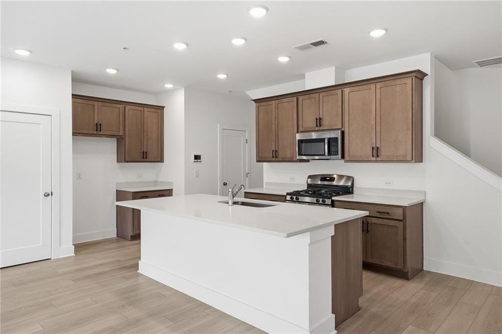 187 Red Bud Rd - Photo 4 of 34