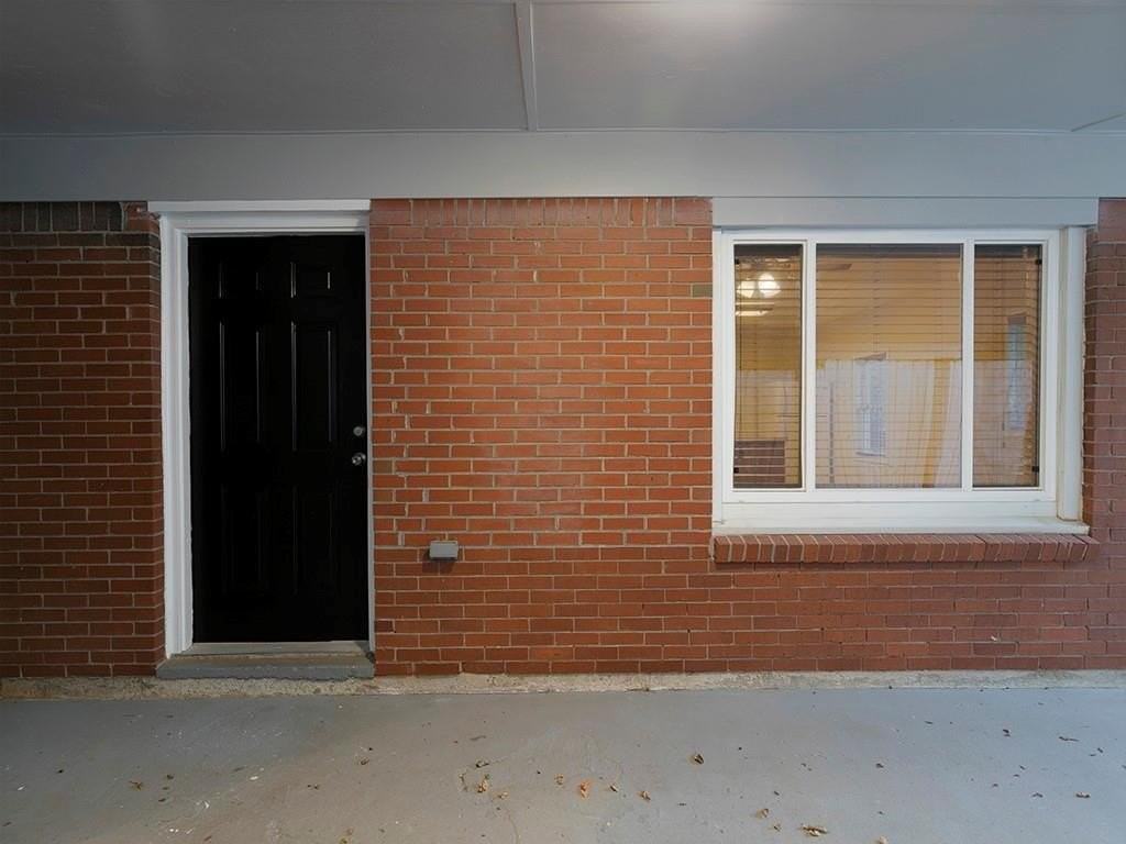 2166 Hanfred Ct - Photo 3 of 21