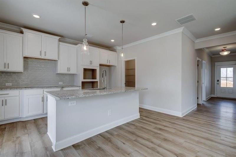 4599 Silver Oak Dr Sw - Photo 6 of 19