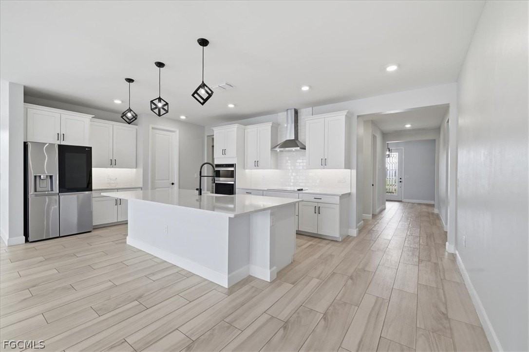 2038 Grove Dr - Photo 3 of 28