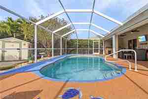 featured image of 4002 Oasis Blvd