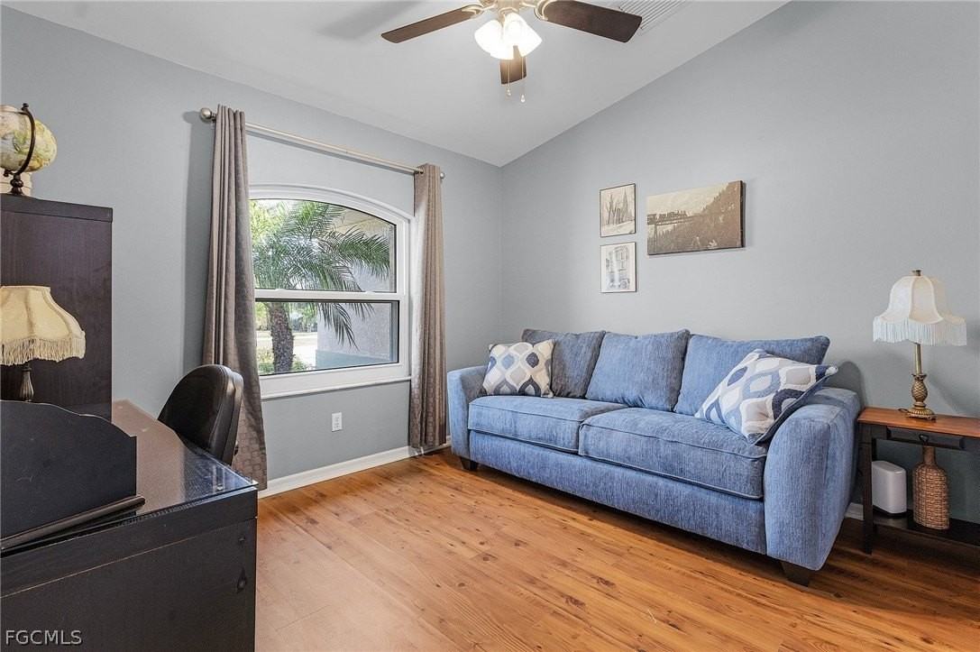 4002 Oasis Blvd - Photo 7 of 38