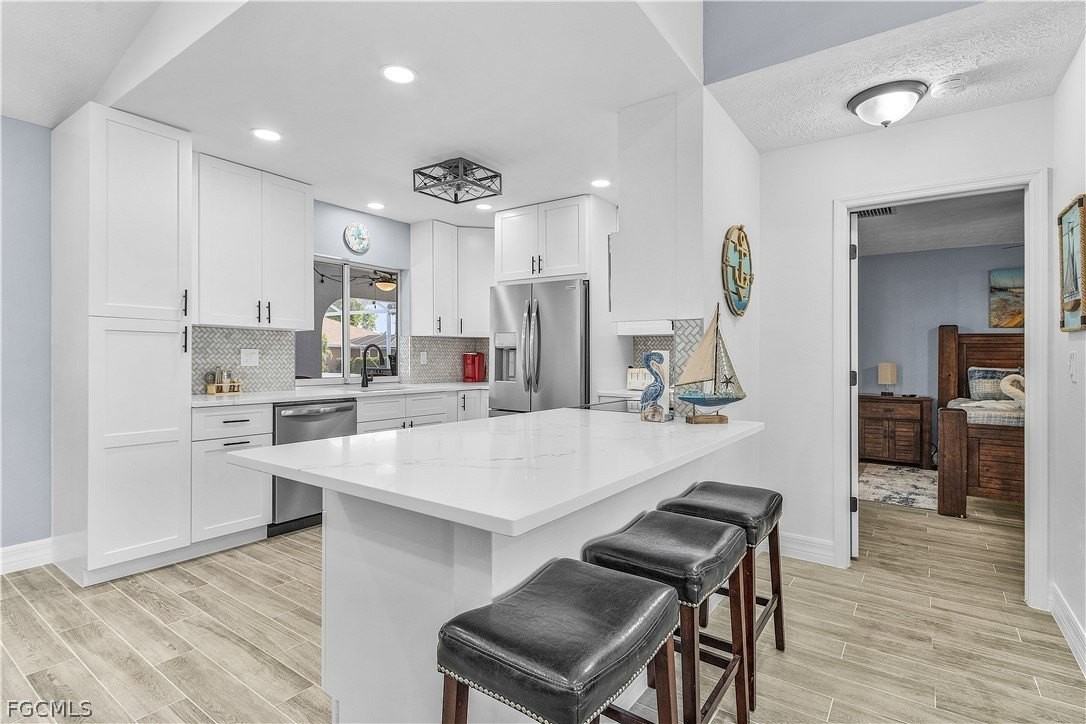 428 Sw 37th St - Photo 7 of 40