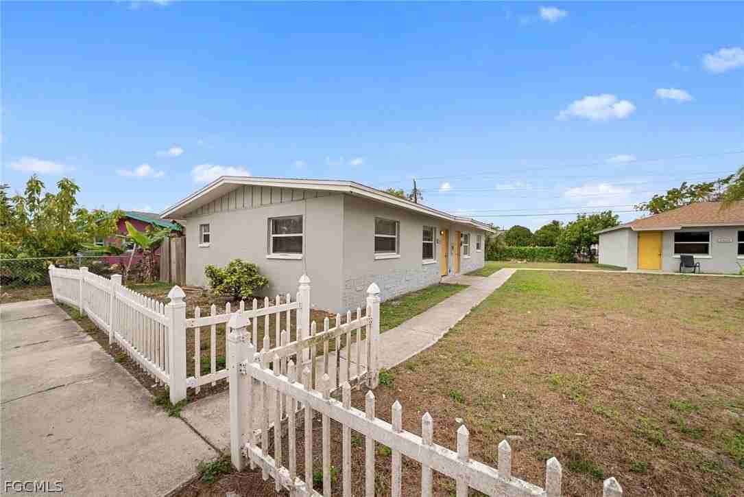 5456 5th Ave - Photo 2 of 13