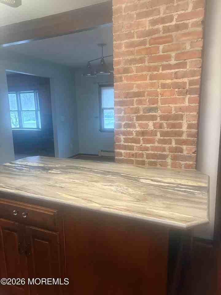 47 Appleton Ave ## 49 - Photo 3 of 10