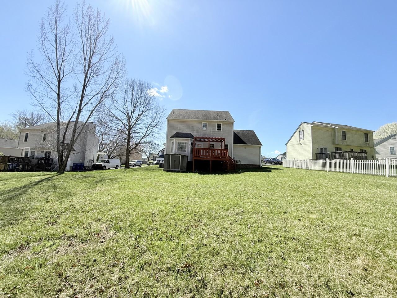 2812 Providence Creek Rd #1 - Photo 2 of 17