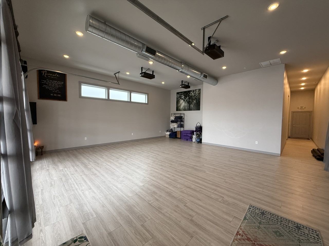 94 Wapato Point Parkway #A - Photo 3 of 14