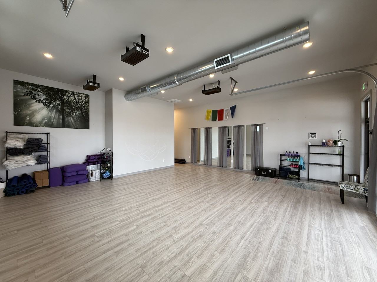 94 Wapato Point Parkway #A - Photo 4 of 14