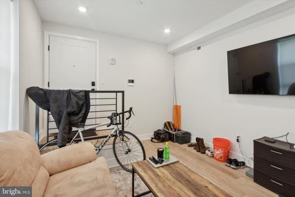 3836 Haverford Ave #2 - Photo 4 of 20