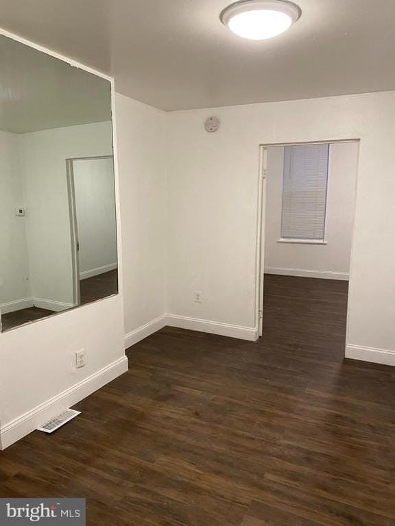 929 S 12th St #1 - Photo 4 of 10