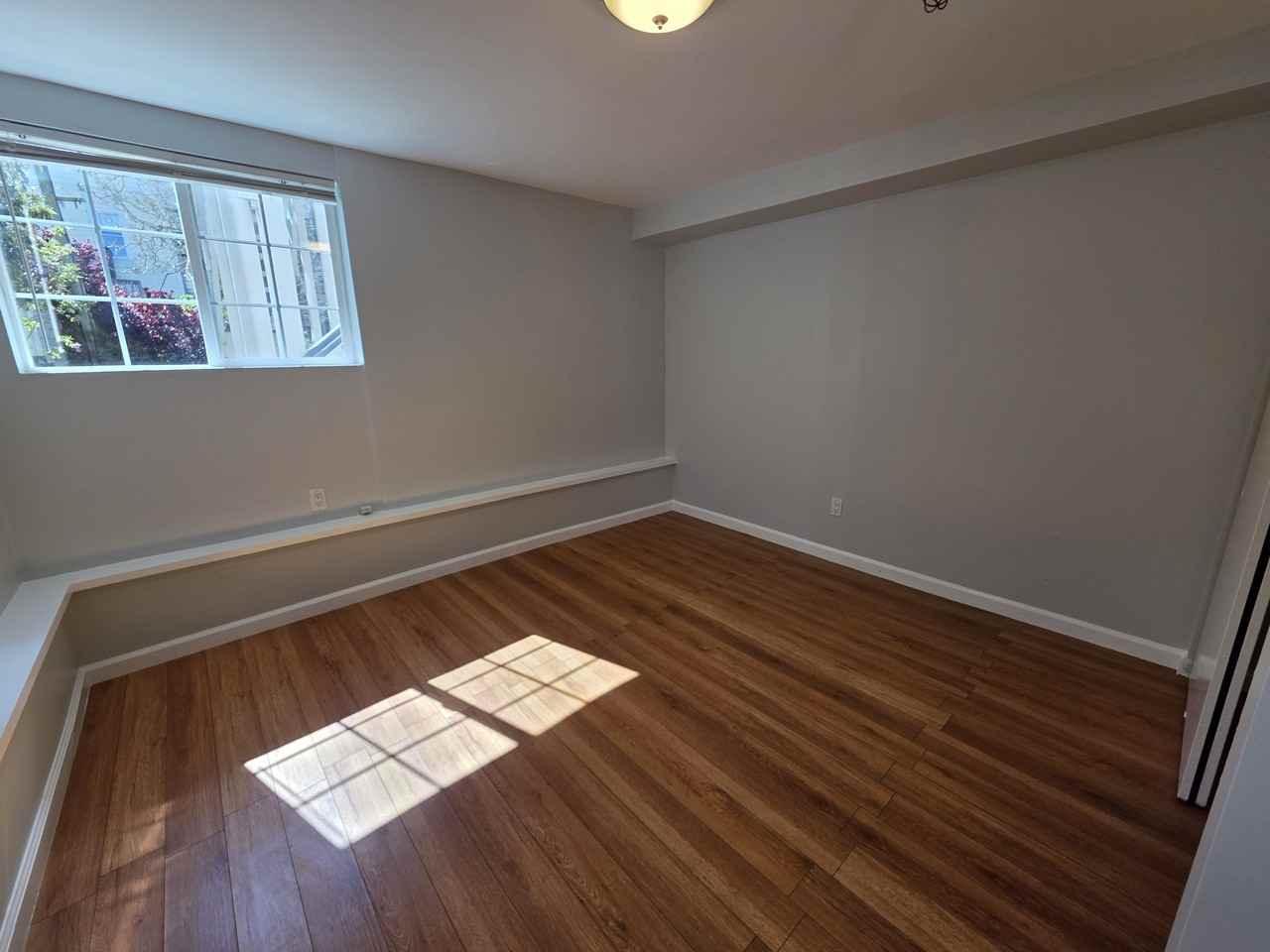 947-949 Page Street - Photo 6 of 11