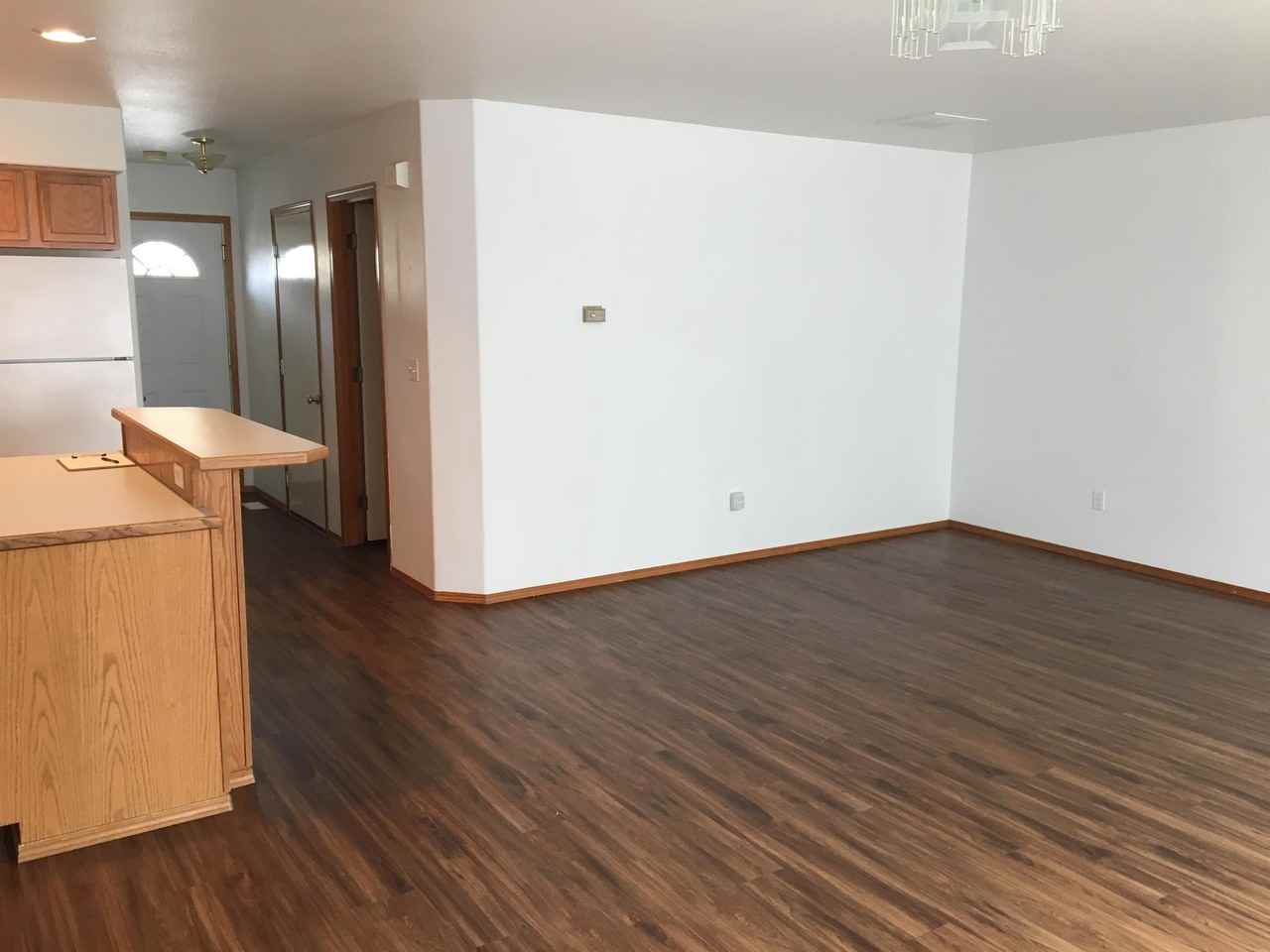 1330 S Skyline Dr - GRQ - WA - Photo 7 of 18