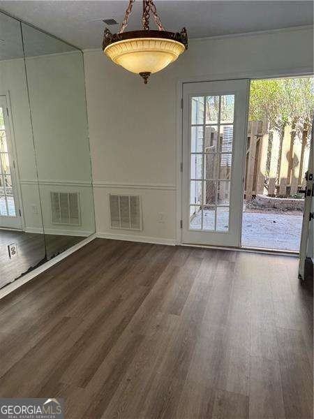 2907 Queen Anne Ct - Photo 7 of 25