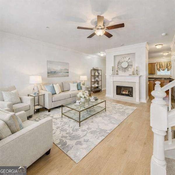 1204 Harris Commons Pl - Photo 3 of 7