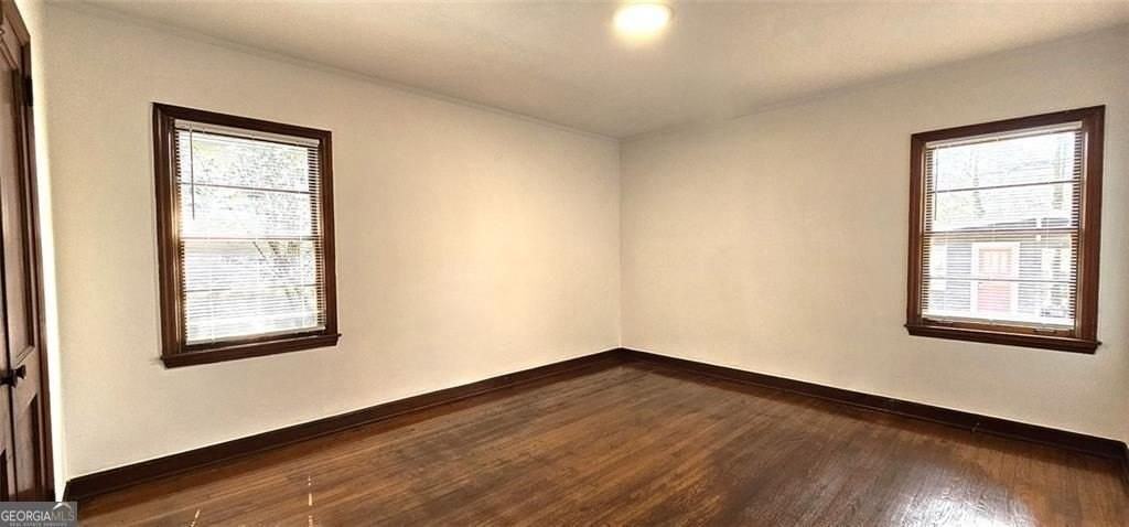 320 Adair St - Photo 6 of 14