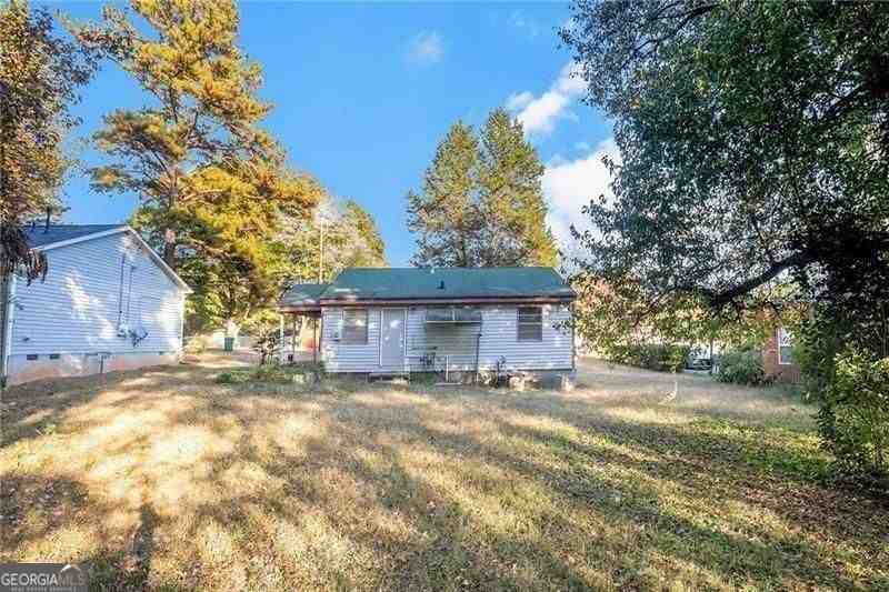 5253 Brookdale Dr - Photo 7 of 23