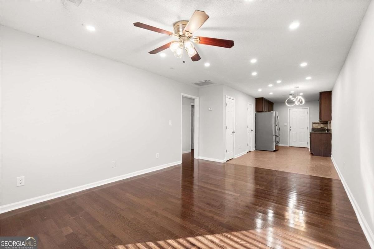 2172 Park Ter Apt 7 - Photo 2 of 45