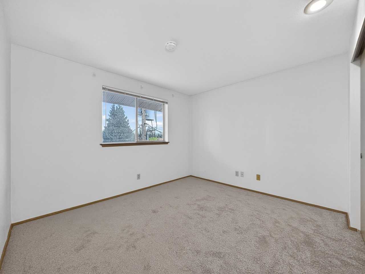 Stone Court - Photo 7 of 20