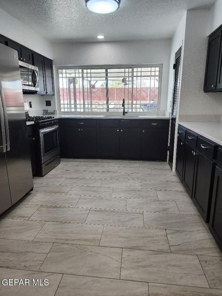 3317 Wayside St - Photo 5 of 24