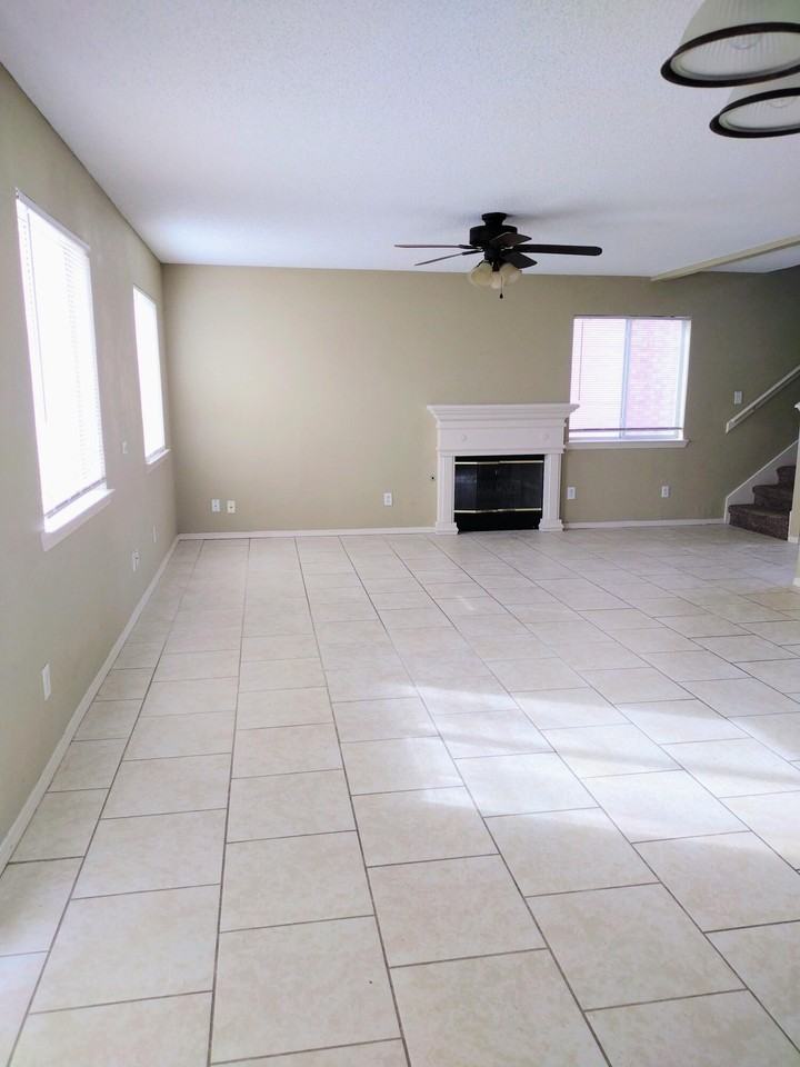 4480 Loma Diamante Dr - Photo 7 of 31