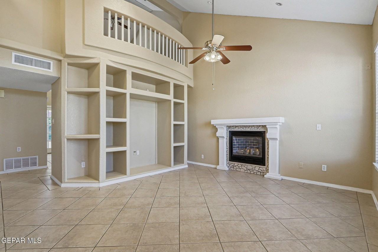 12604 Gilded Sun Dr - Photo 7 of 33