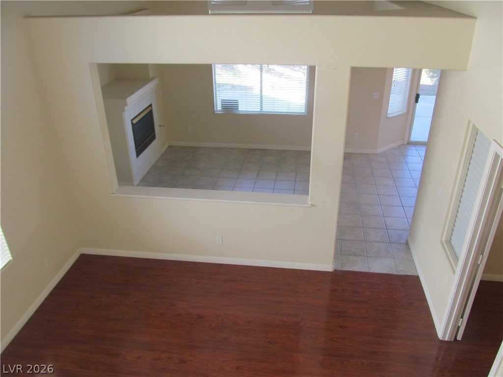 900 Windhook St - Photo 6 of 32