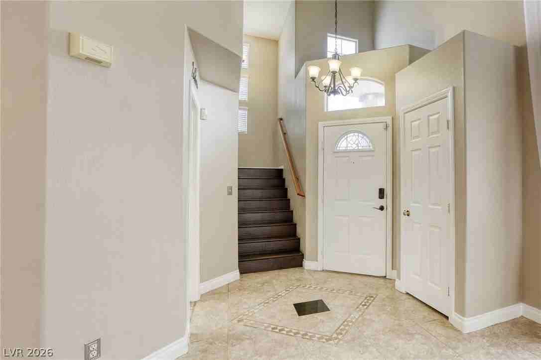 9649 Mesa Ridge Ct - Photo 6 of 43