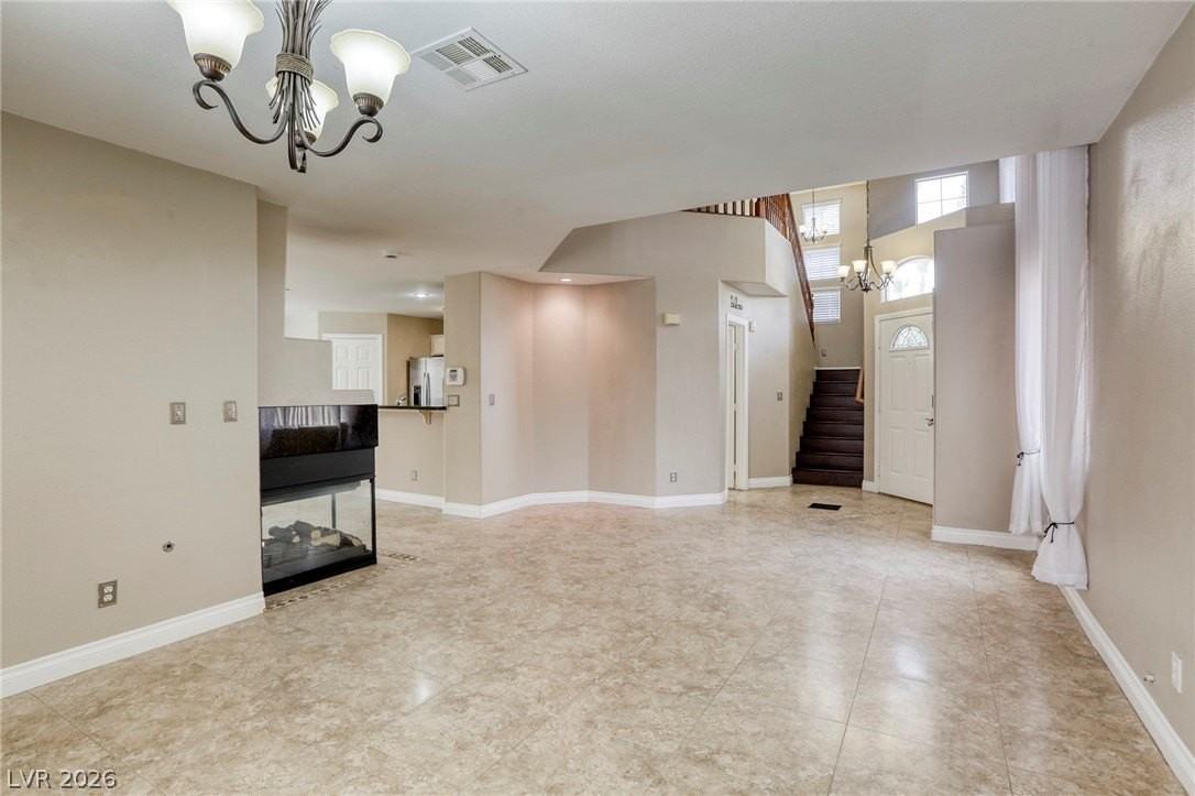 9649 Mesa Ridge Ct - Photo 7 of 43