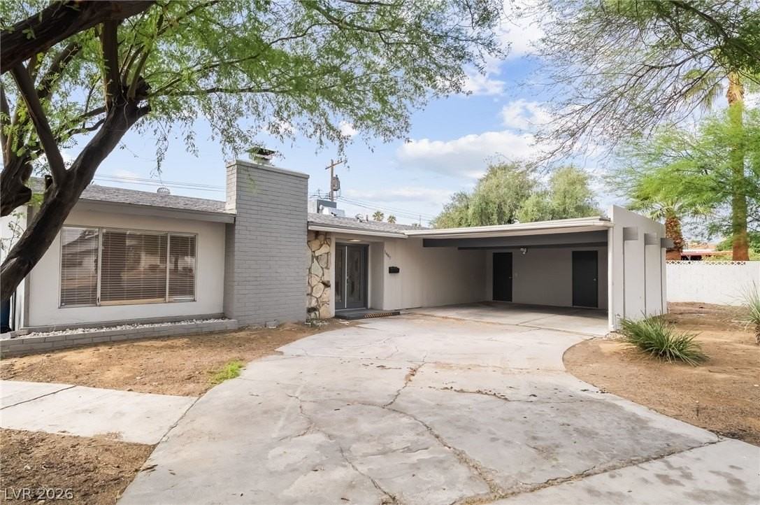 1607 Silver Mesa Way - Photo 5 of 41