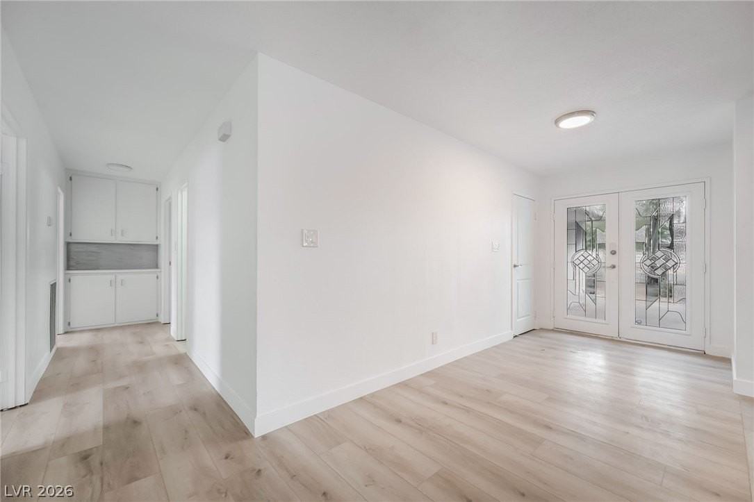 1607 Silver Mesa Way - Photo 7 of 41