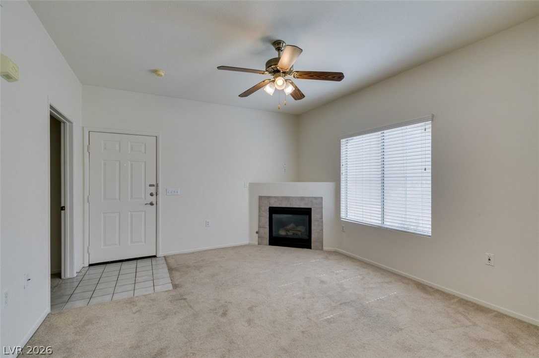 10245 S Maryland Pkwy #133 - Photo 6 of 19