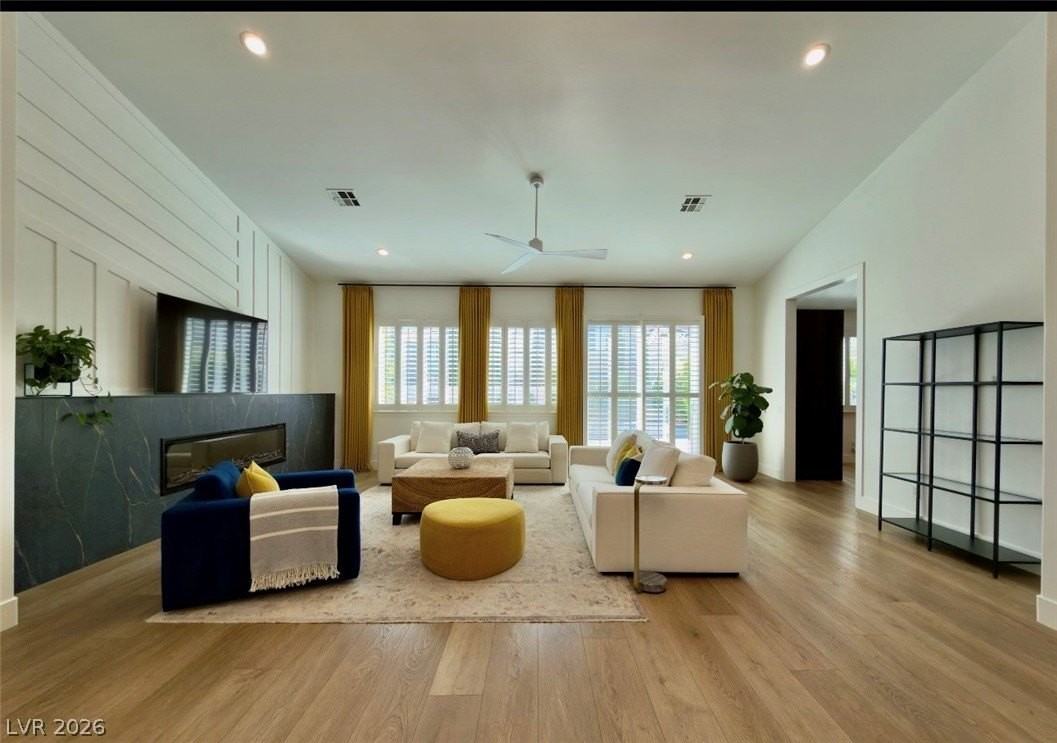 1524 Breeze Canyon Dr - Photo 3 of 21