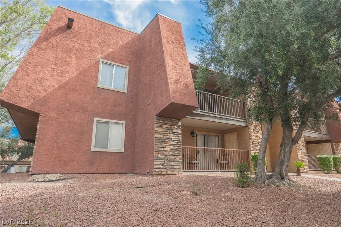 4921 Indian River Dr #120 - Photo 3 of 37