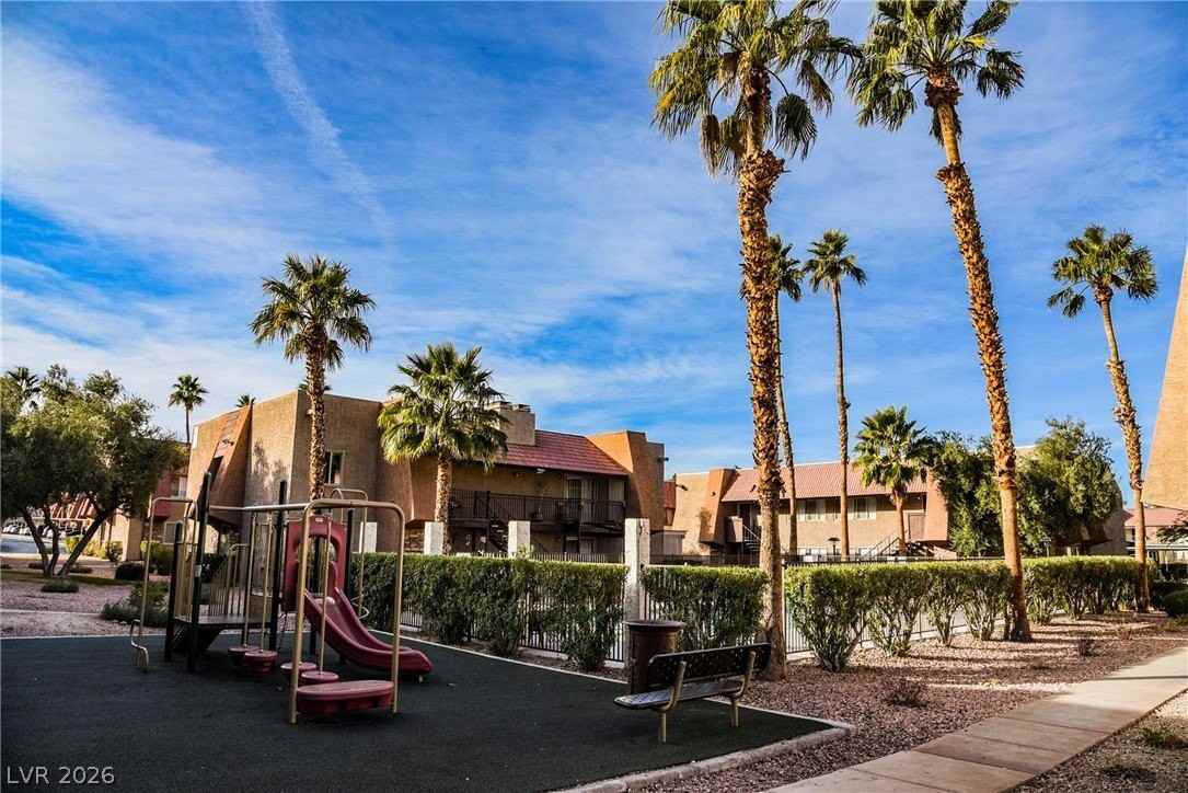 4921 Indian River Dr #120 - Photo 4 of 37