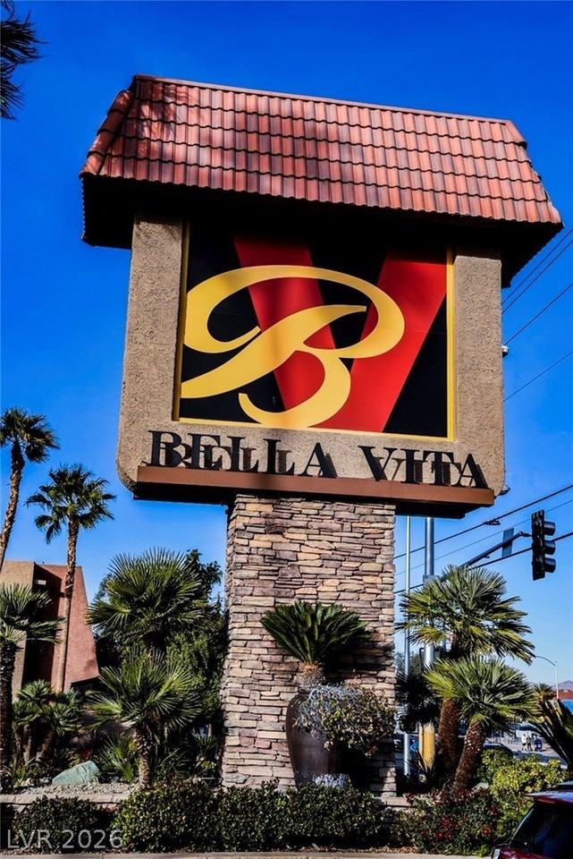 4921 Indian River Dr #120 - Photo 7 of 37