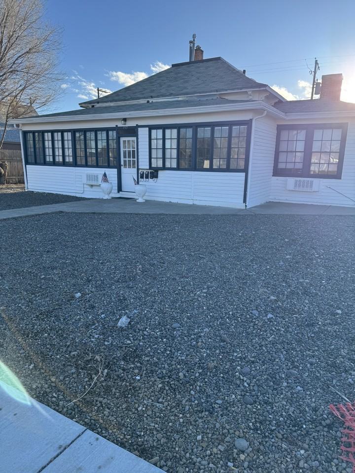 157 North 4th East Street - Photo 4 of 19