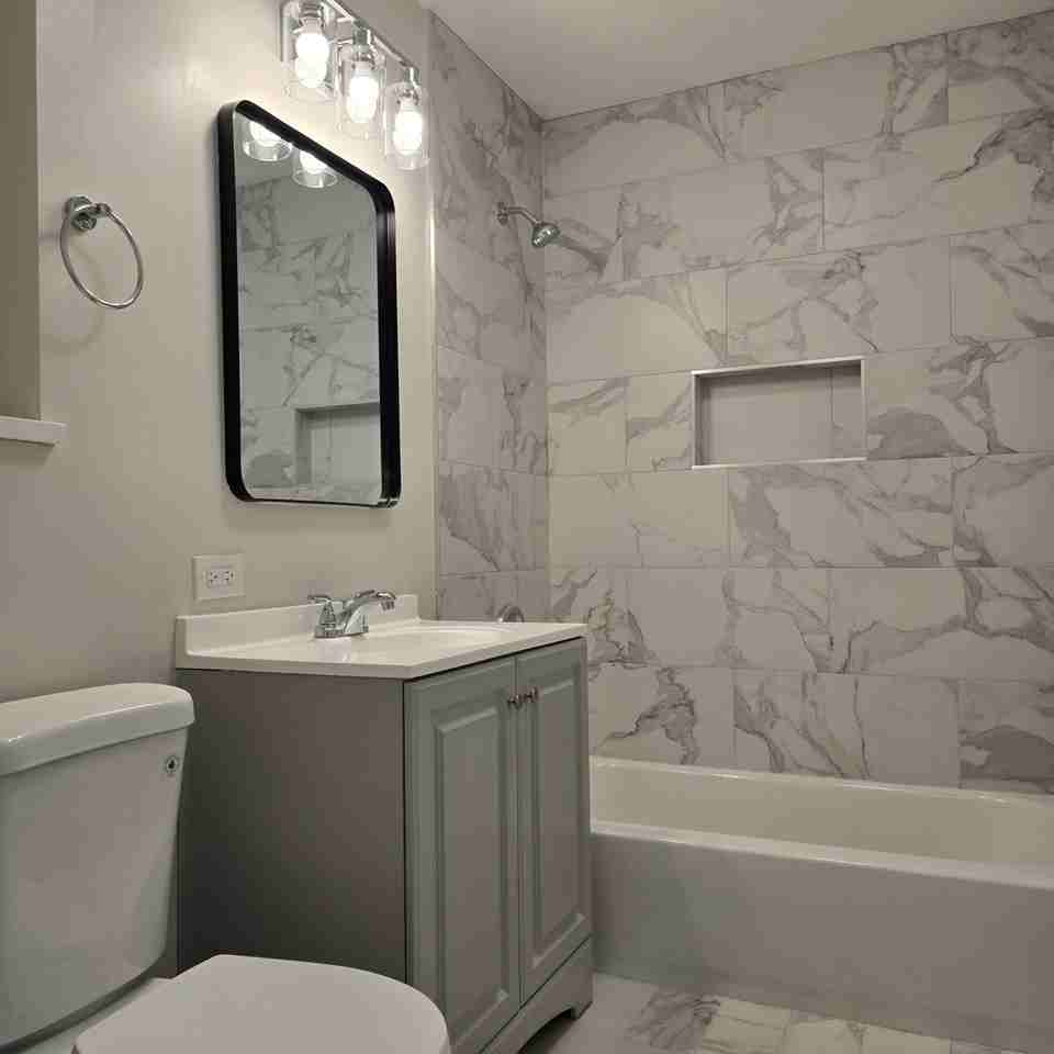 3138 Duluth St - Photo 6 of 10