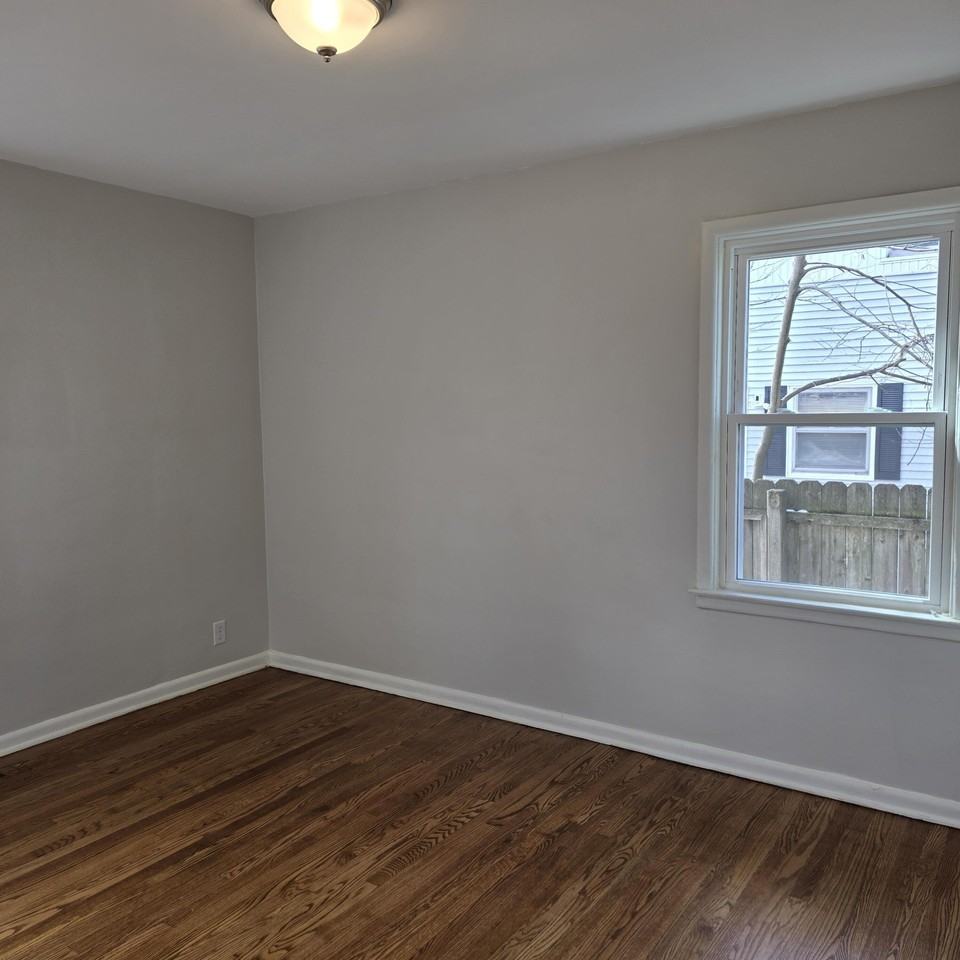 3138 Duluth St - Photo 7 of 10