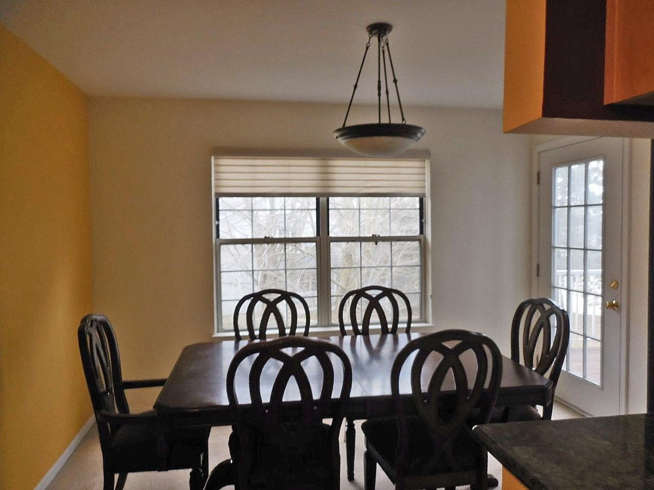 4314 Hillside Dr - Photo 5 of 19