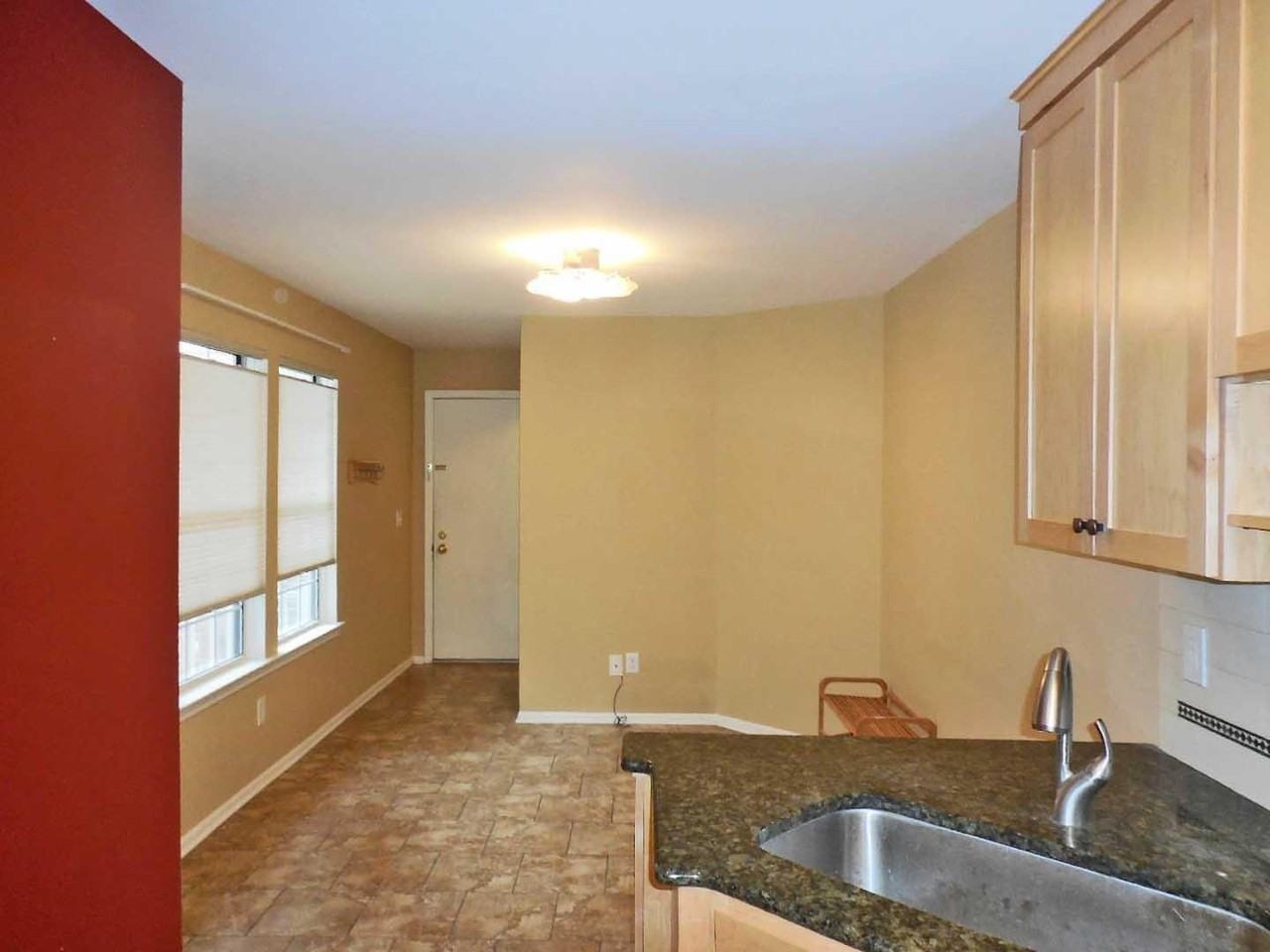 4314 Hillside Dr - Photo 7 of 19