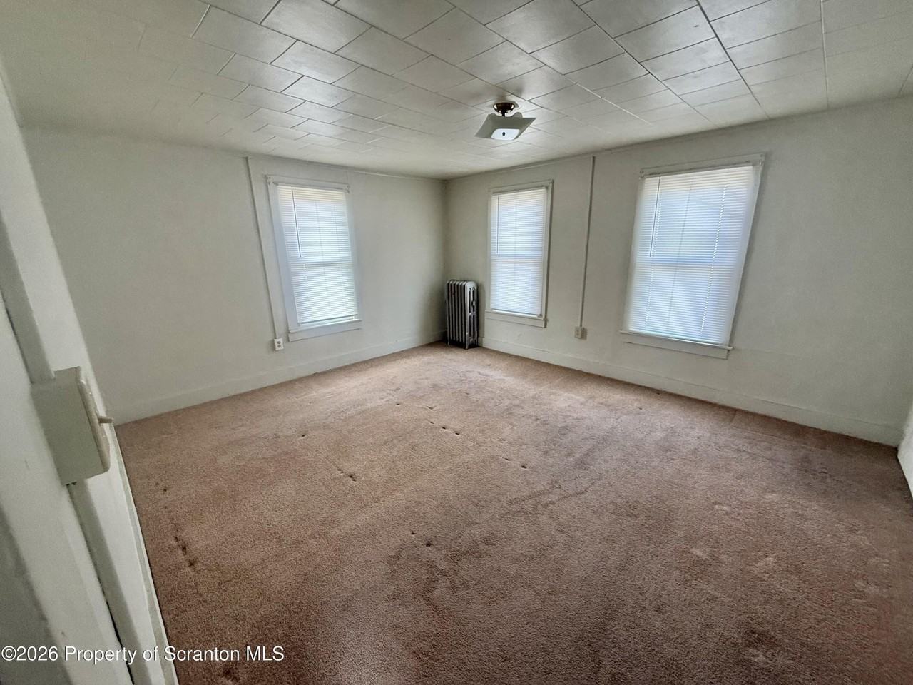 301 S Main Street - Photo 6 of 10