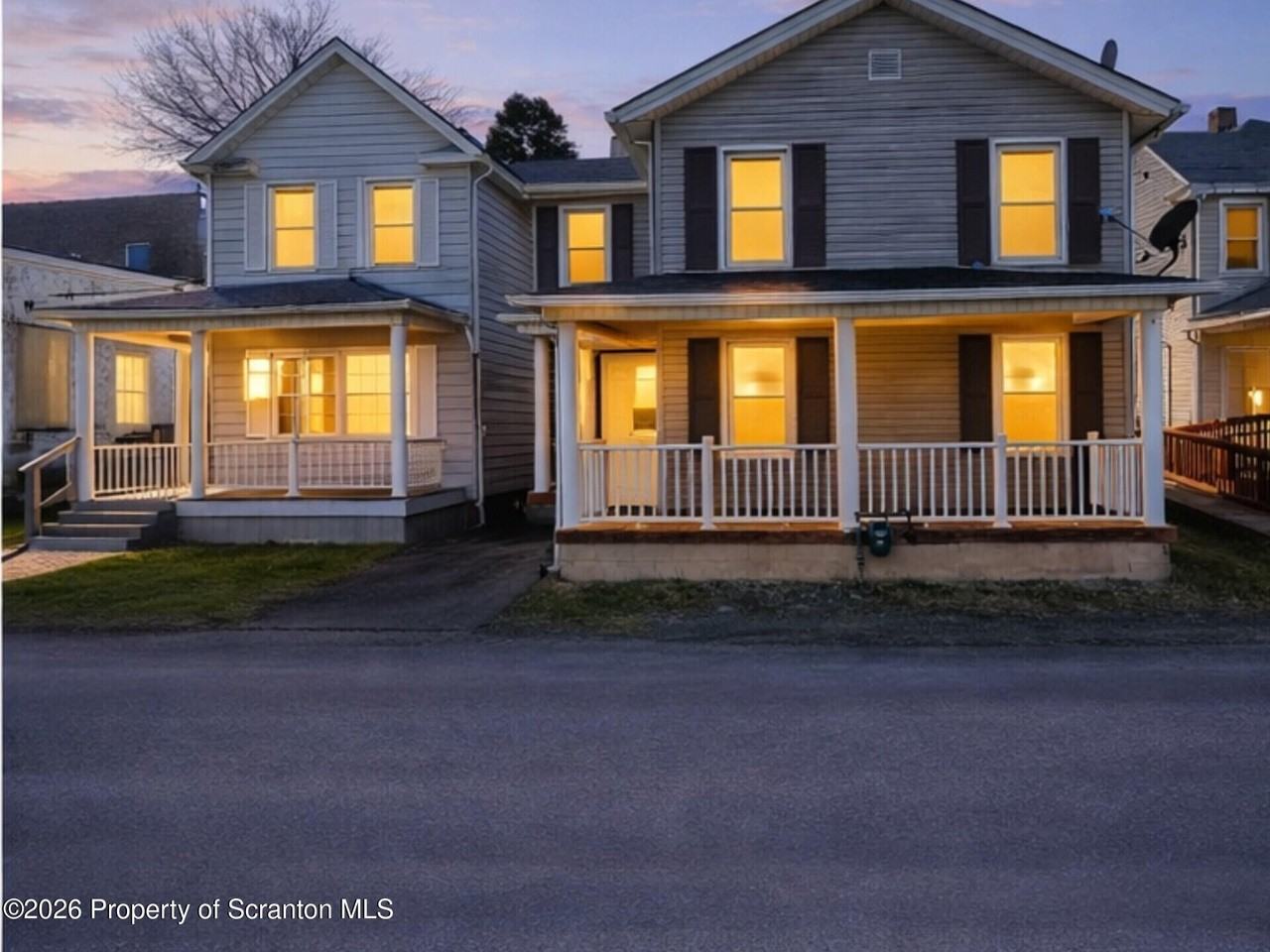 2717 N Main Ave - Photo 2 of 17